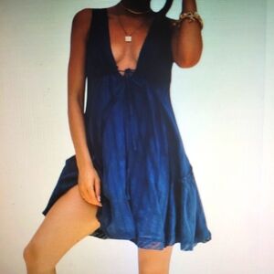 NIB/ Navy Blue V- Neck Dress